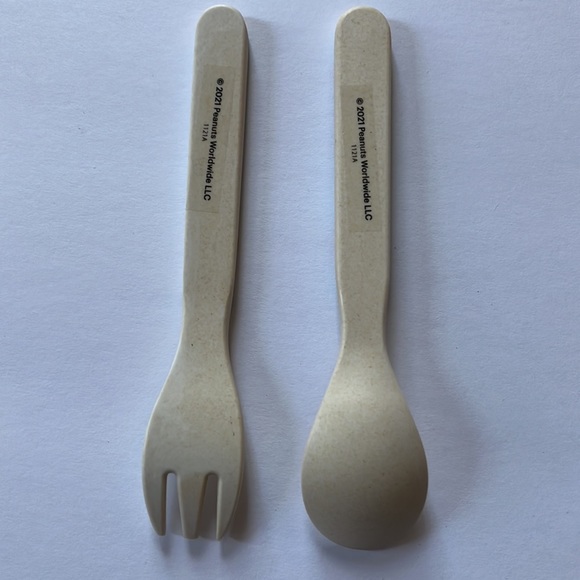 Snoopy Peanuts Child’s Fork and Spoon Set NWOT - Picture 5 of 7